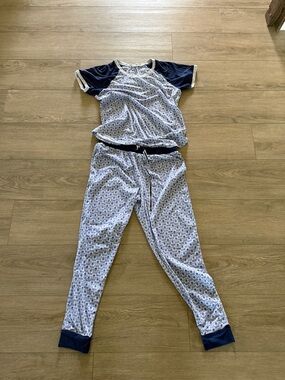 Cuddl Duds Navy & Light Blue Floral Short-Sleeve Top with Jogger Pants